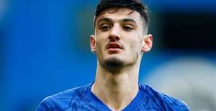 Евертън се интересува от Броя